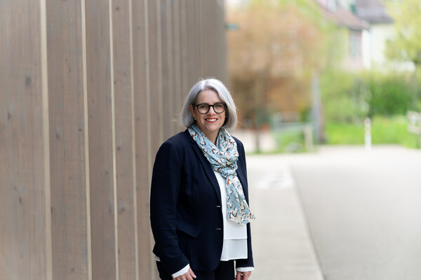caroline bartholet